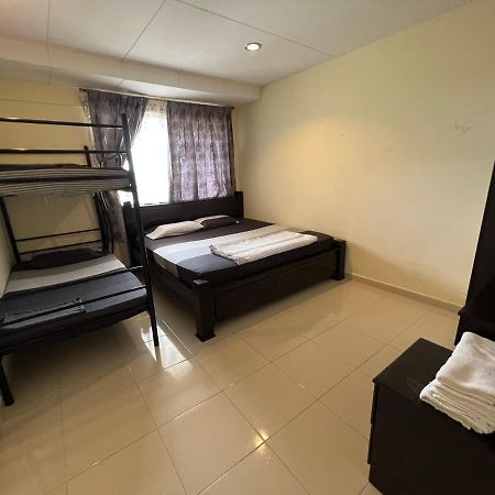 Апартаменты Tanjung Tuan Regency Port Dickson 1 Carpark Экстерьер фото
